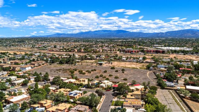 0 Lopez Lane, Santa Fe, NM 87507