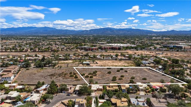 0 Lopez Lane, Santa Fe, NM 87507