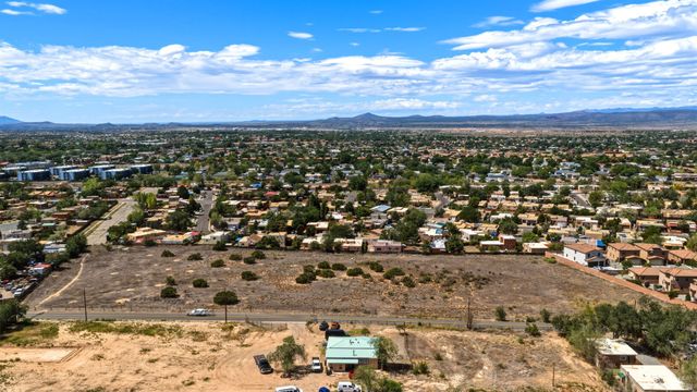 0 Lopez Lane, Santa Fe, NM 87507