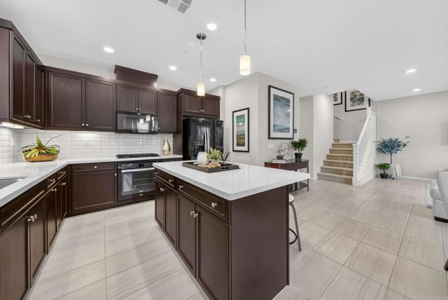 387 Mission Villas Road, San Marcos, CA 92069