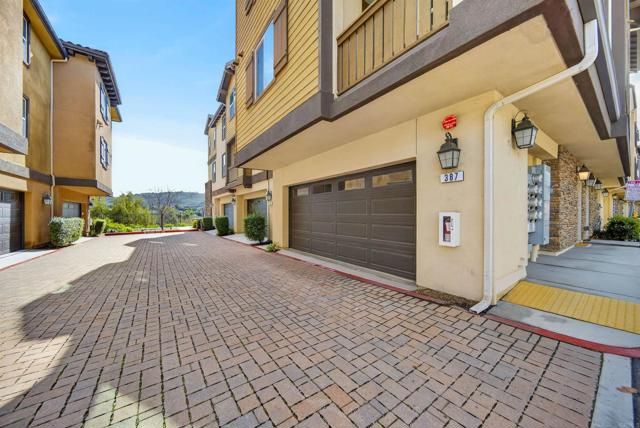 387 Mission Villas Road, San Marcos, CA 92069