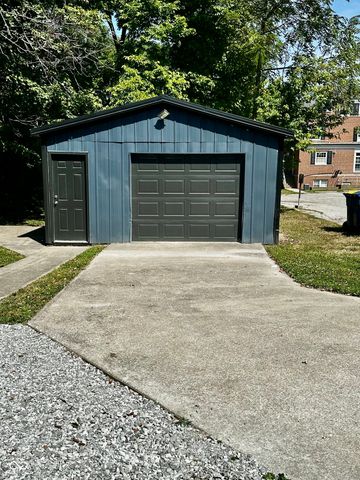 403 E Hanna Street, Greencastle, IN 46135