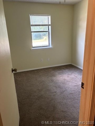 1210 W State Street N, Collinsville, OK 74021