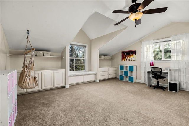 20254 Wildwood West Dr, Penn Valley, CA 95946