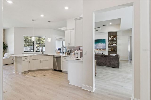 9056 S BAY DRIVE, Haines City, FL 33844