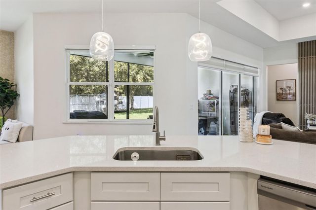9056 S BAY DRIVE, Haines City, FL 33844