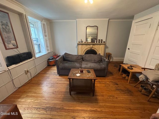 324 Hudson Avenue, Albany, NY 12210