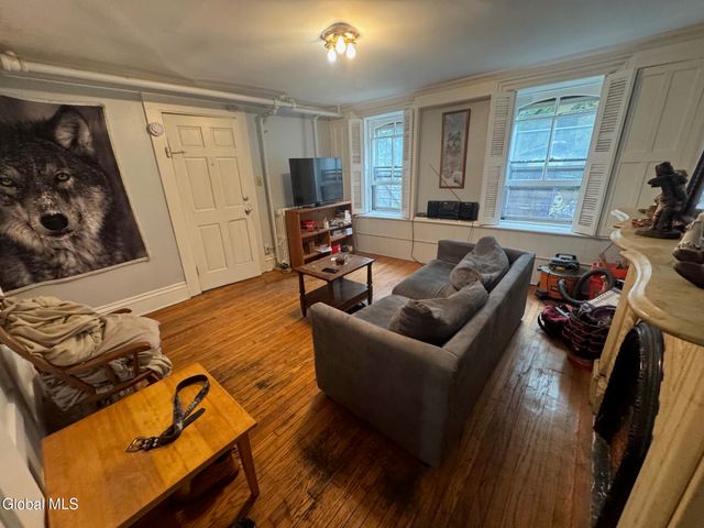 324 Hudson Avenue, Albany, NY 12210