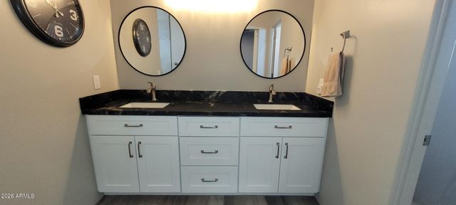 900 W HERMOSA Drive, Wickenburg, AZ 85390