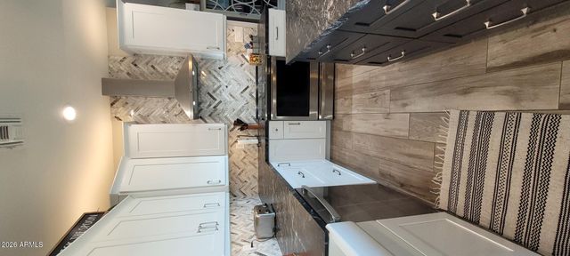 900 W HERMOSA Drive, Wickenburg, AZ 85390