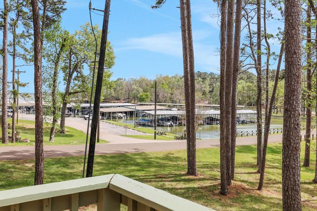 178 Villa Way, Coldspring, TX 77331