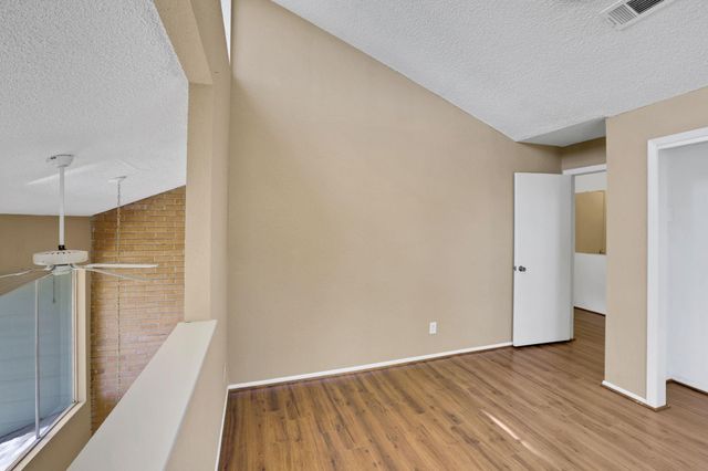 178 Villa Way, Coldspring, TX 77331