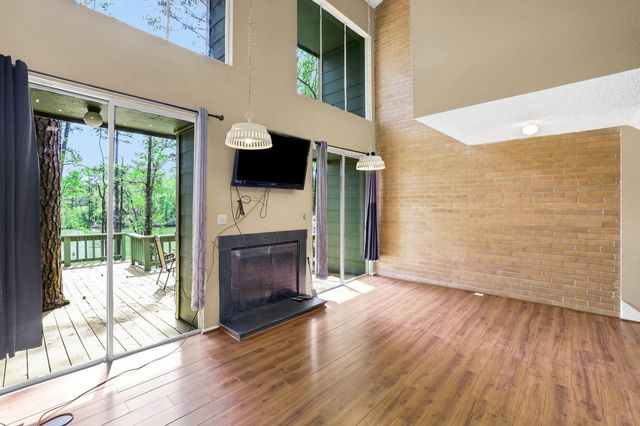 178 Villa Way, Coldspring, TX 77331