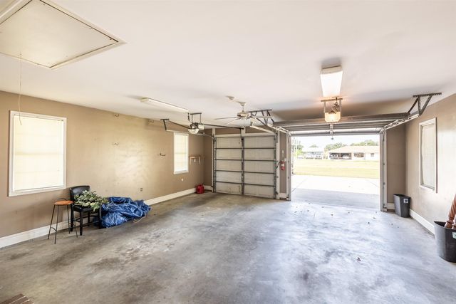 3590 Highway 1, Raceland, LA 70394