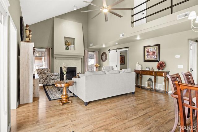 475 Woodland Point, Linn Creek, MO 65052