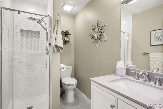 475 Woodland Point, Linn Creek, MO 65052