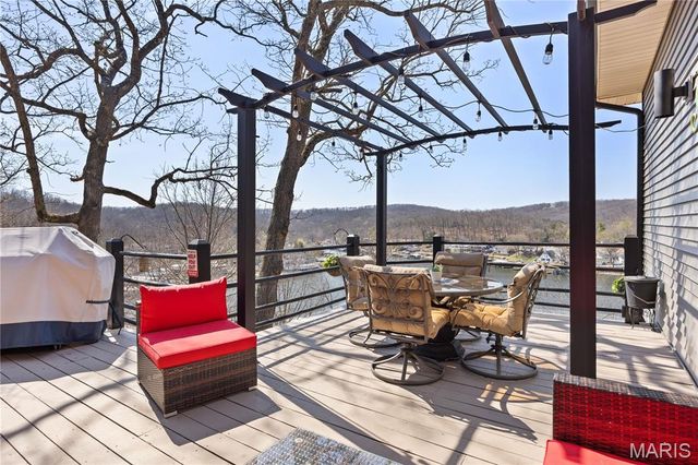 475 Woodland Point, Linn Creek, MO 65052