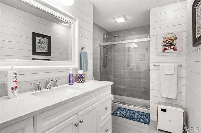 475 Woodland Point, Linn Creek, MO 65052