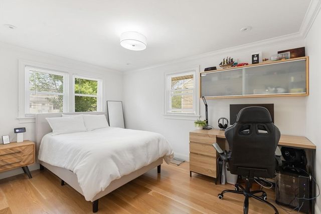 155 Adams Ave, Newton, MA 02458