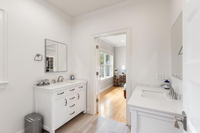 155 Adams Ave, Newton, MA 02458