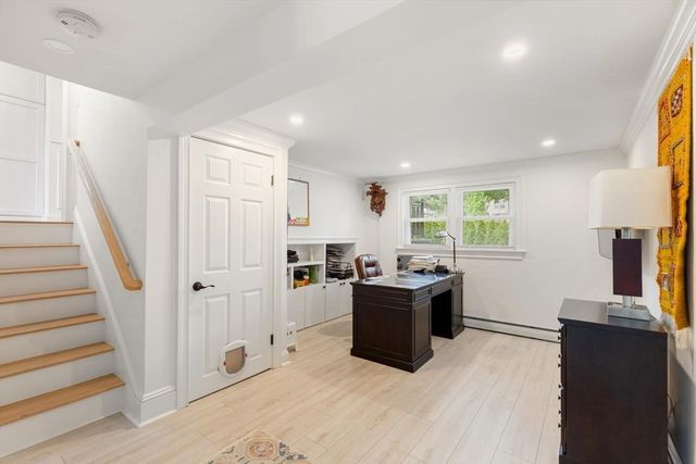 155 Adams Ave, Newton, MA 02458