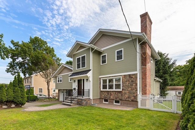 155 Adams Ave, Newton, MA 02458