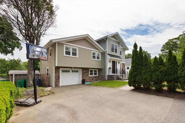 155 Adams Ave, Newton, MA 02458