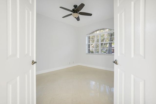 5057 COUNTRYBROOK Drive, Cooper City, FL 33330