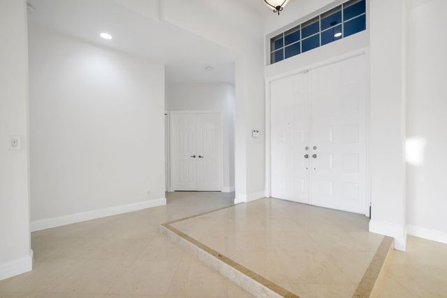 5057 COUNTRYBROOK Drive, Cooper City, FL 33330