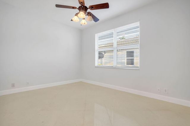 5057 COUNTRYBROOK Drive, Cooper City, FL 33330