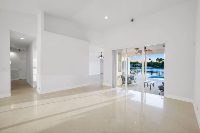 5057 COUNTRYBROOK Drive, Cooper City, FL 33330