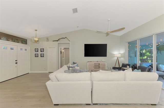 5832 CLEVELAND ROAD, Venice, FL 34293