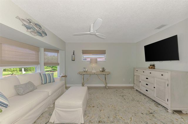 5832 CLEVELAND ROAD, Venice, FL 34293