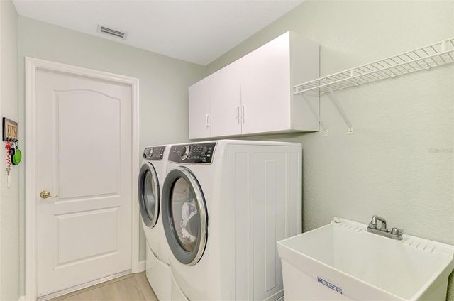 5832 CLEVELAND ROAD, Venice, FL 34293