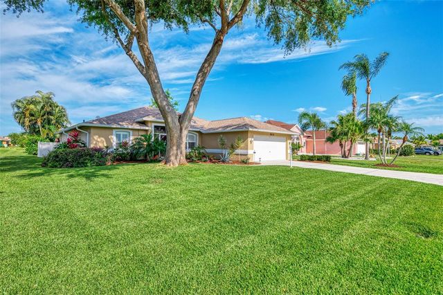 5832 CLEVELAND ROAD, Venice, FL 34293