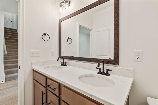 2057 Halton Oaks Drive, Spartanburg, SC 29303