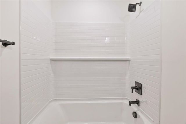 2057 Halton Oaks Drive, Spartanburg, SC 29303