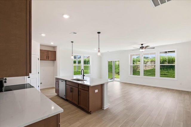2057 Halton Oaks Drive, Spartanburg, SC 29303