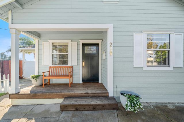 239 Fig St, Roseville, CA 95678