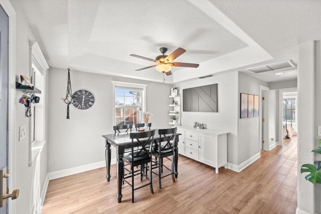 239 Fig St, Roseville, CA 95678