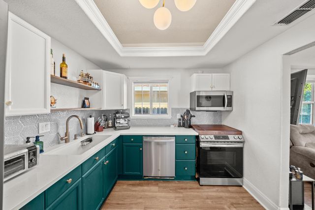 239 Fig St, Roseville, CA 95678