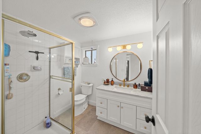 239 Fig St, Roseville, CA 95678