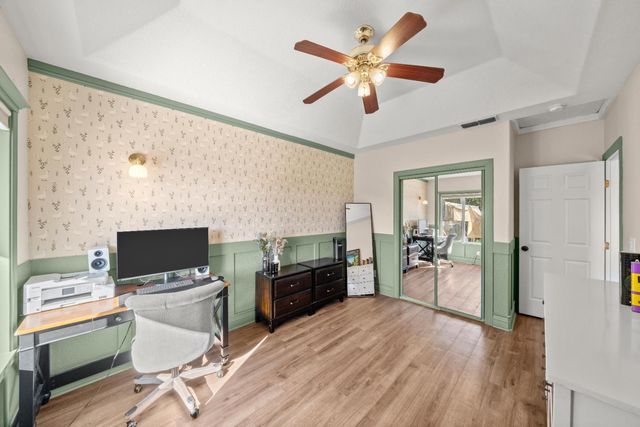 239 Fig St, Roseville, CA 95678