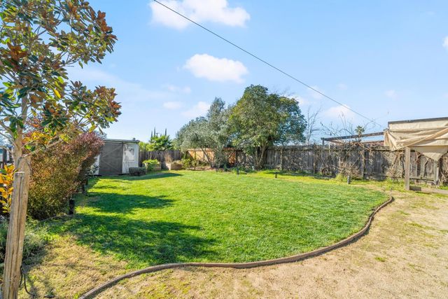 239 Fig St, Roseville, CA 95678