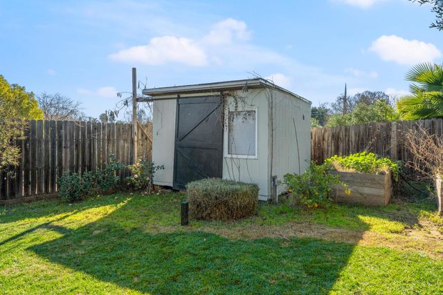 239 Fig St, Roseville, CA 95678