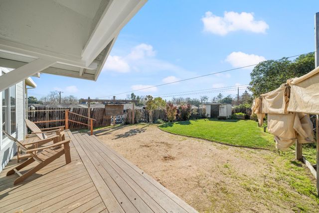 239 Fig St, Roseville, CA 95678