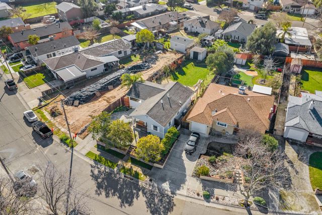 239 Fig St, Roseville, CA 95678