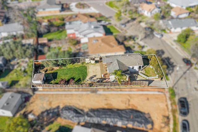 239 Fig St, Roseville, CA 95678