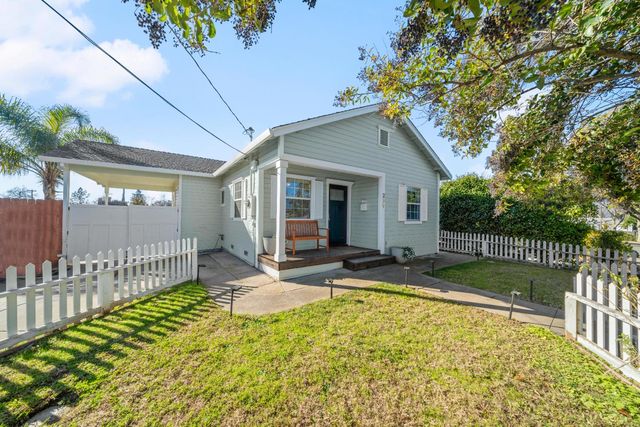 239 Fig St, Roseville, CA 95678