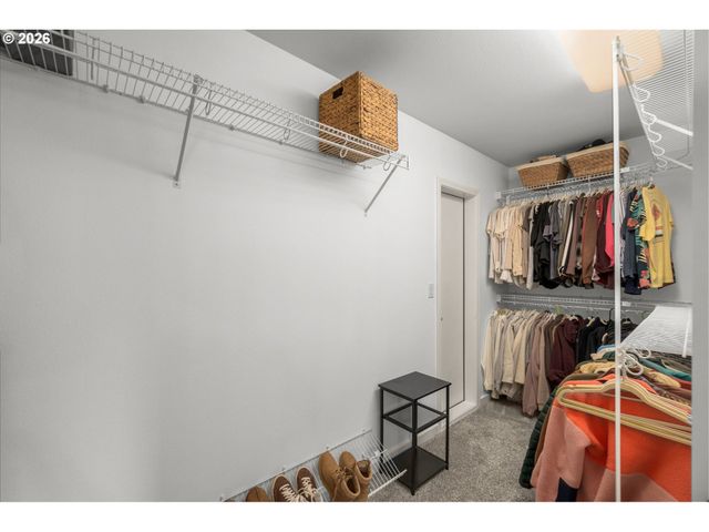 5476 Nw MEADOWLANDS Ter, Portland, OR 97229